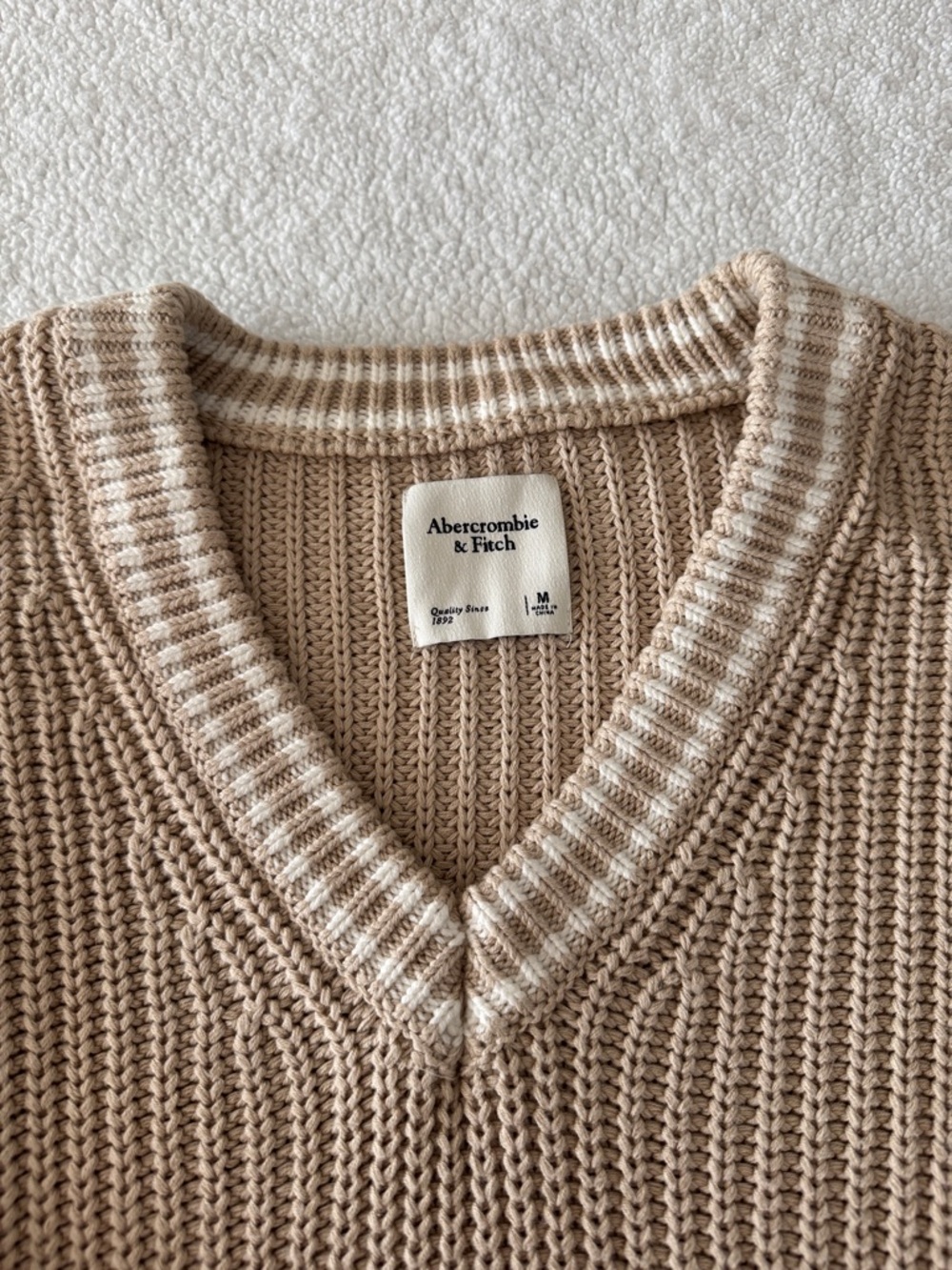 Women’s Cream-Tan V-Neck Knit Sweater - Picture 3 of 5
